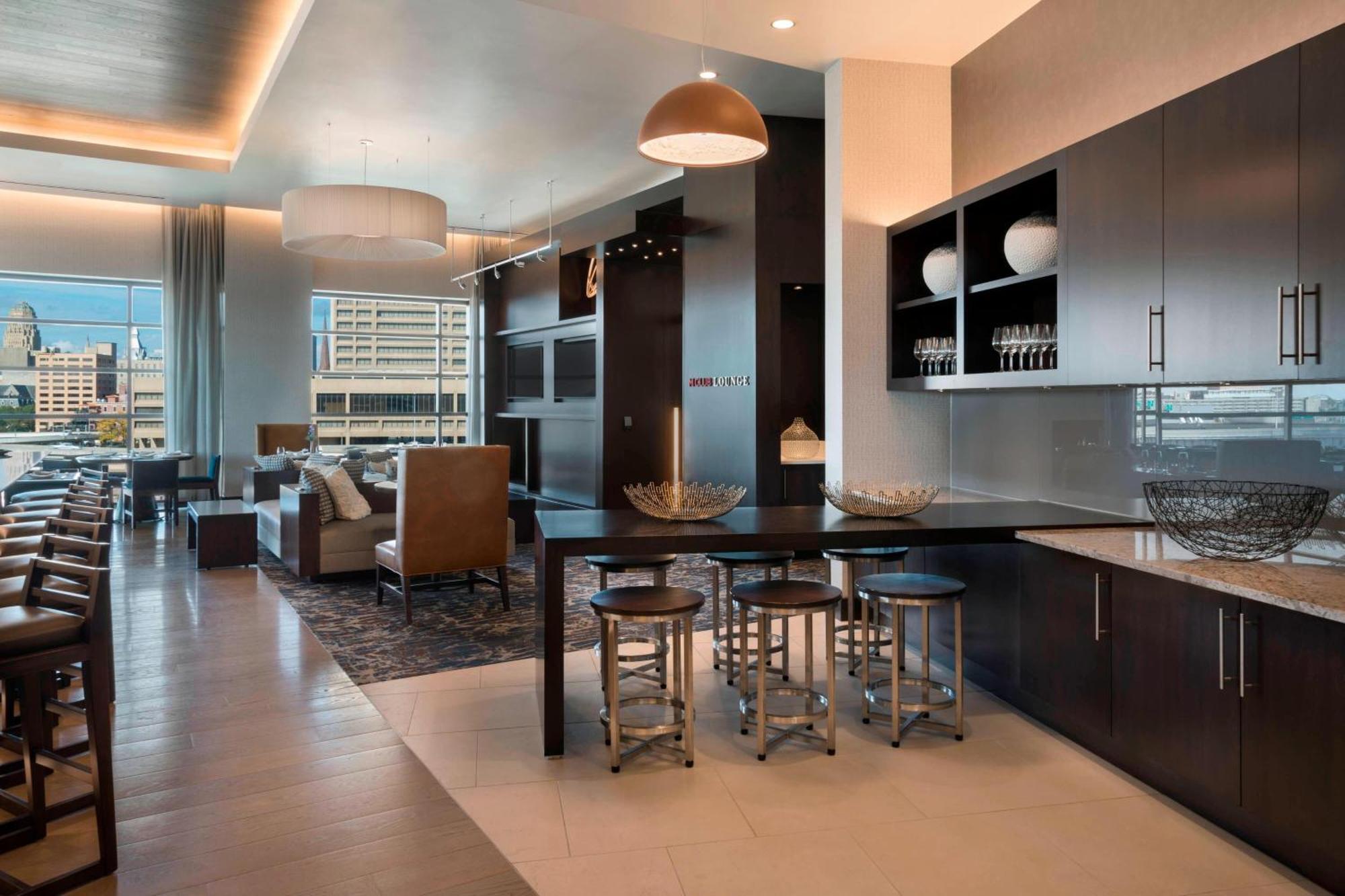 บัฟฟาโล แมริออท แอท เลคอม ฮาร์เบอร์เซ็นเตอร์ Hotel ภายนอก รูปภาพ
