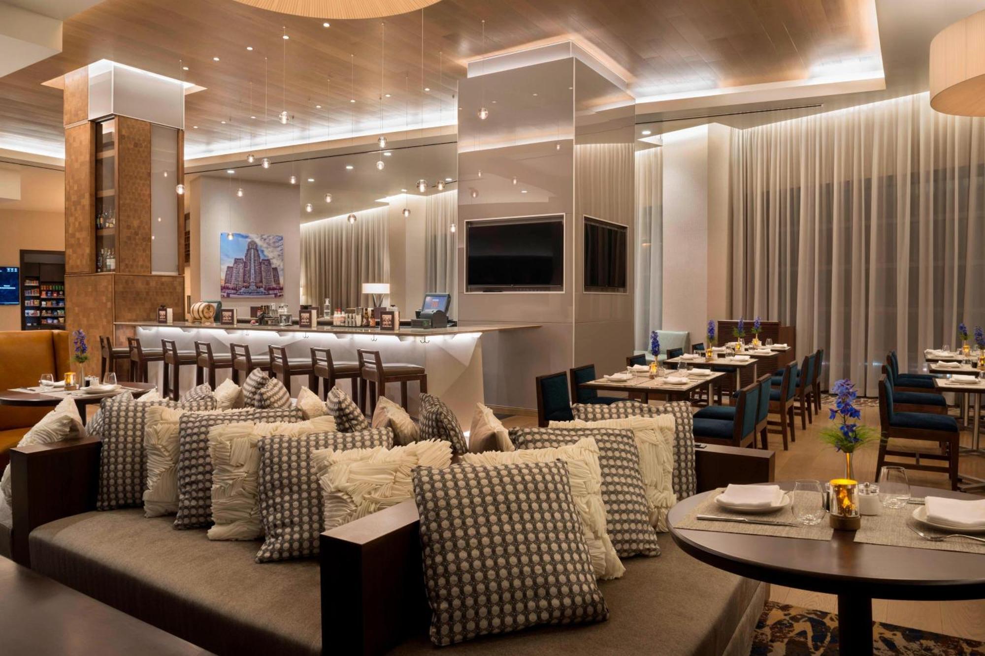 บัฟฟาโล แมริออท แอท เลคอม ฮาร์เบอร์เซ็นเตอร์ Hotel ภายนอก รูปภาพ