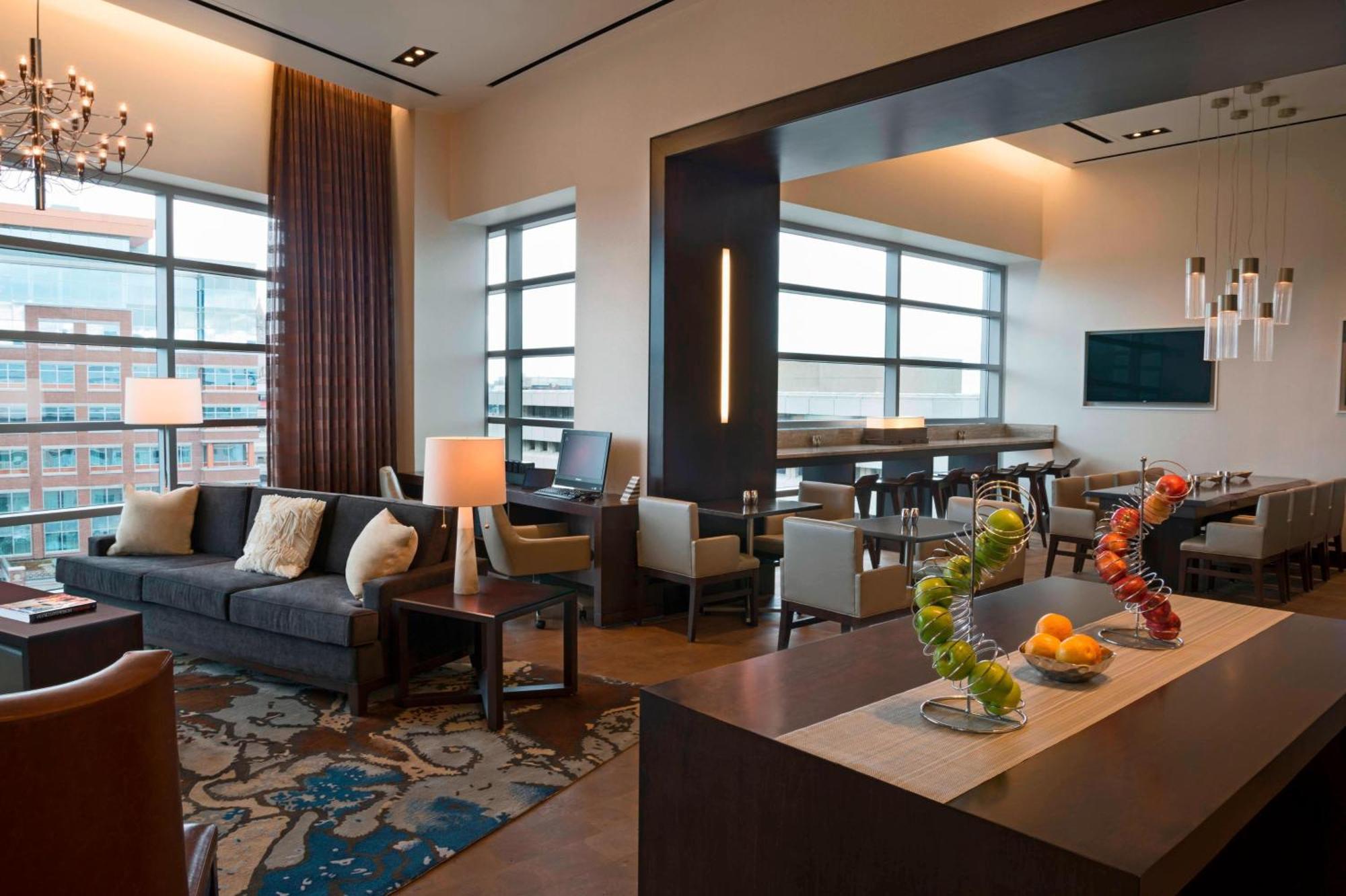 บัฟฟาโล แมริออท แอท เลคอม ฮาร์เบอร์เซ็นเตอร์ Hotel ภายนอก รูปภาพ