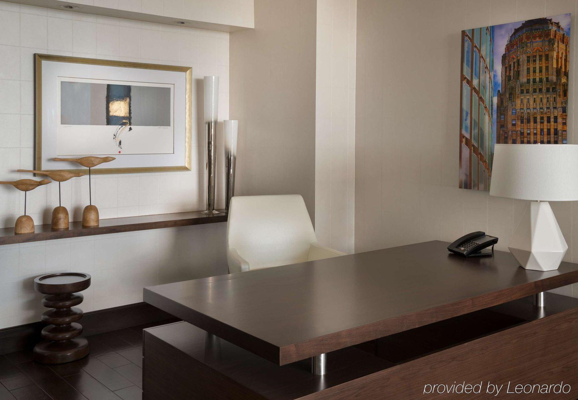 บัฟฟาโล แมริออท แอท เลคอม ฮาร์เบอร์เซ็นเตอร์ Hotel ภายนอก รูปภาพ
